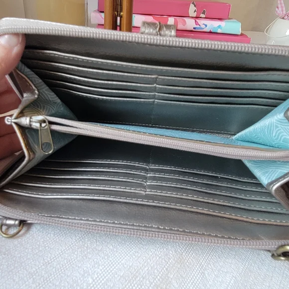 the sak Metallic Silver Wristlet Wallet - Picture 2 of 6